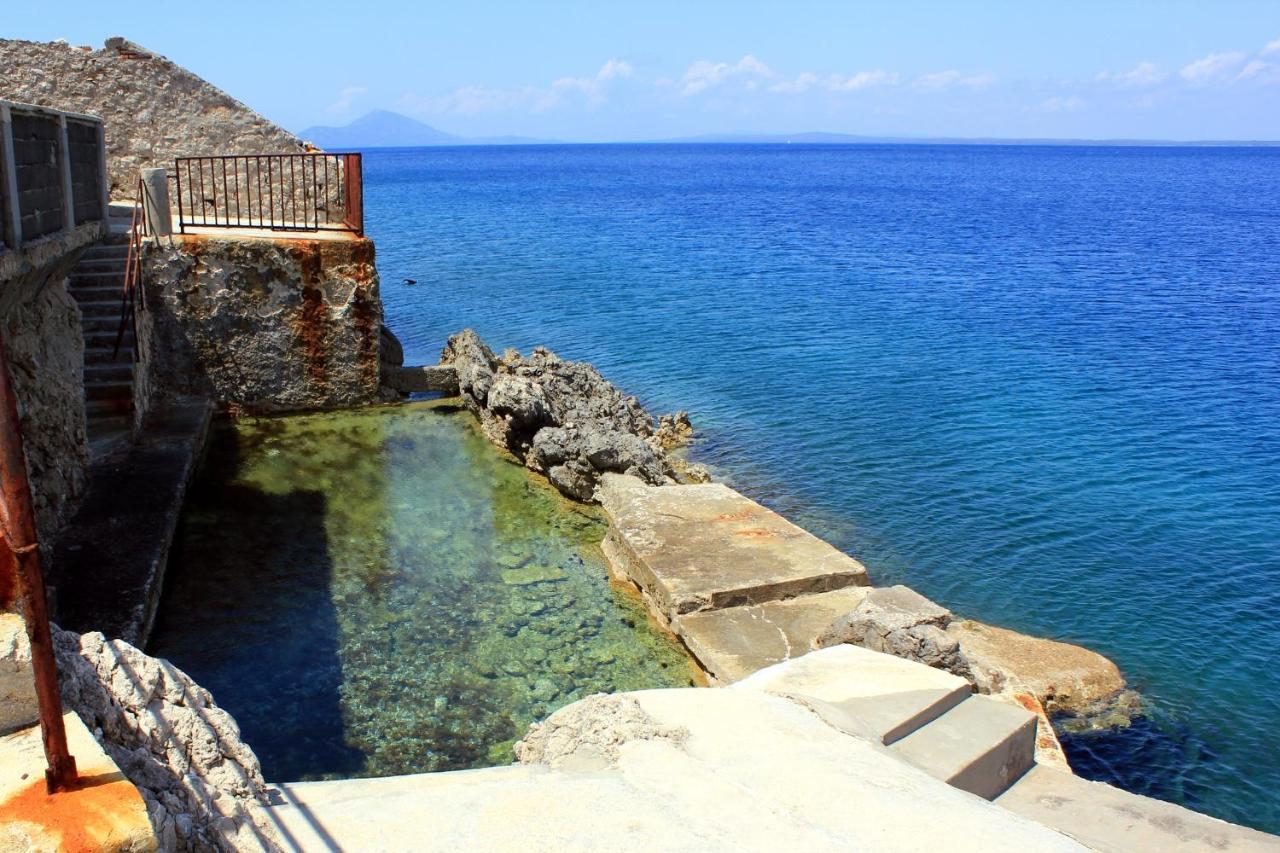 Rooms With A Parking Space Veli Losinj, Losinj - 21045 외부 사진