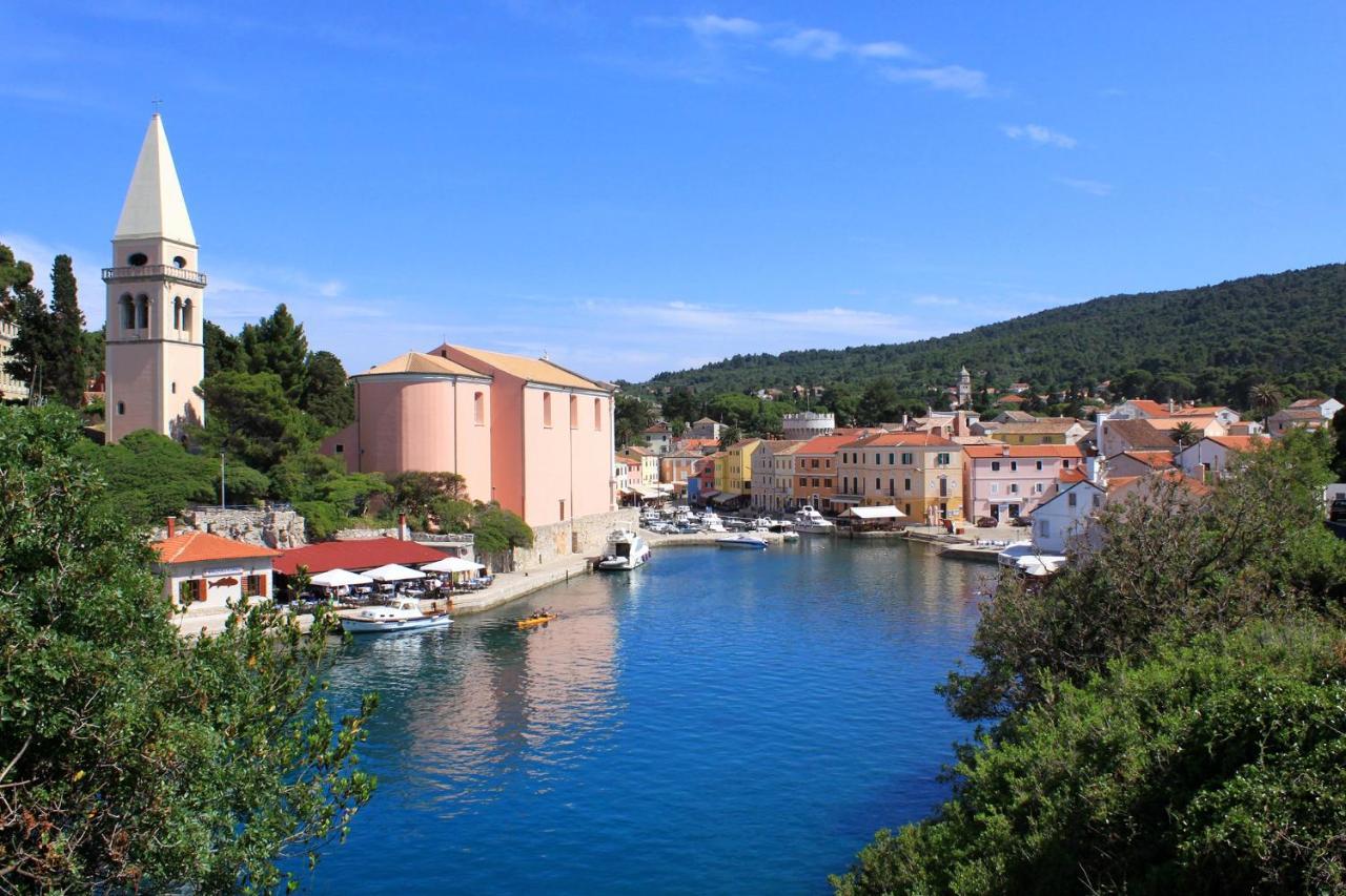 Rooms With A Parking Space Veli Losinj, Losinj - 21045 외부 사진